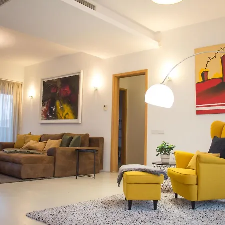 Artemisia Luxury Penthouse
